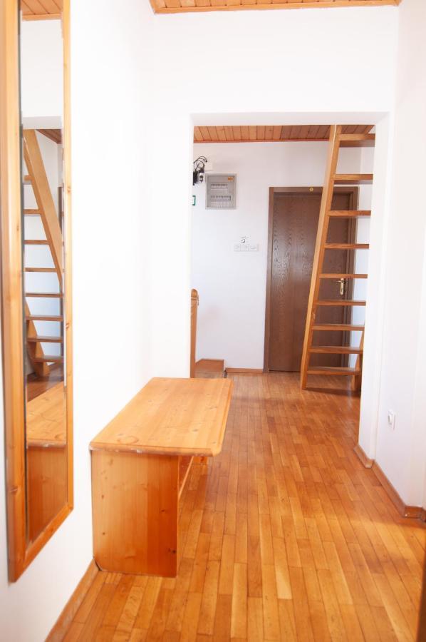 Guest House Vila Korosec โบเว็ก ภายนอก รูปภาพ