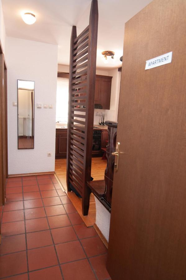 Guest House Vila Korosec โบเว็ก ภายนอก รูปภาพ